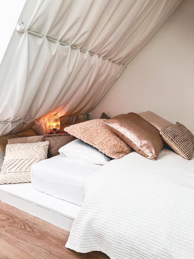 Catharine Suite Breda Bagian luar foto